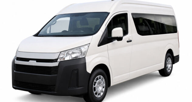 Minivan 10 Seater – Premium